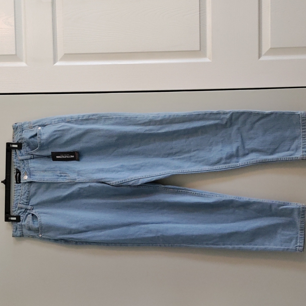 Prettylittlething  Mom jeans